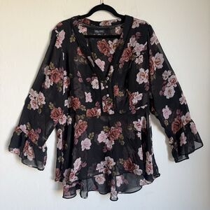 City Chic Size 18 Black Romantic Moody Floral Sheer Ruffle Sleeve Flowy Top